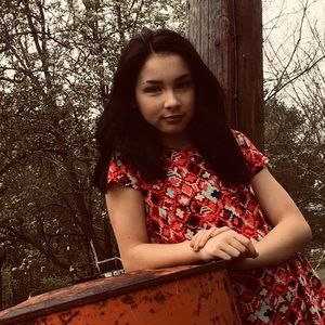 Meet your Posher, Alli